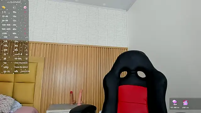 Snapshot of VENUSGREYS1 chatting on January 11, 2026, 12:54 pm VENUSGREYS1 online show from January 11, 2026, 12:54 pm