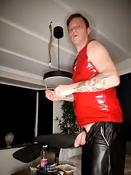 jefflatex45 online show from June 18, 2026, 12:22 am