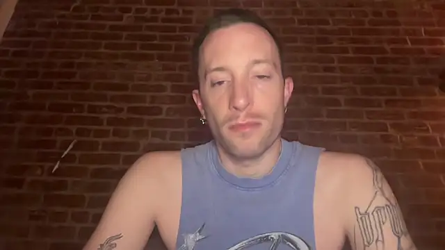 Snapshot of xanderxnyc chatting on December 4, 2025, 5:17 am xanderxnyc online show from December 4, 2025, 5:17 am