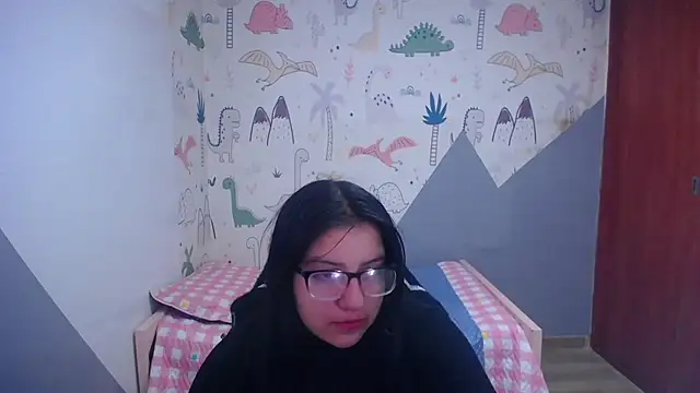 Snapshot of eva_smit_t chatting on December 17, 2025, 2:06 am eva smit t online show from December 17, 2025, 2:06 am