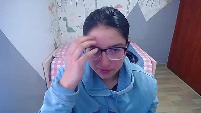 Snapshot of eva_smit_t chatting on January 8, 2026, 2:25 am eva smit t online show from January 8, 2026, 2:25 am