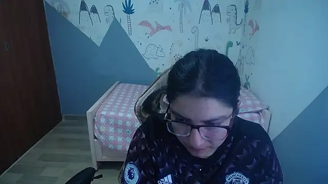 Snapshot of eva_smit_t chatting on January 15, 2026, 2:49 am eva smit t online show from January 15, 2026, 2:49 am