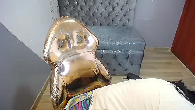 Snapshot of eva_smit_t chatting on February 7, 2026, 2:26 am eva smit t online show from February 7, 2026, 2:26 am