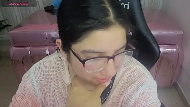 Snapshot of eva_smit_t chatting on February 25, 2026, 2:32 am eva smit t online show from February 25, 2026, 2:32 am