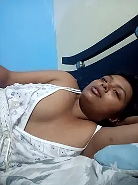 caro lil online show from March 29, 2026, 1:38 am