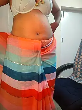 Preeti345 online show from June 15, 2026, 12:51 pm