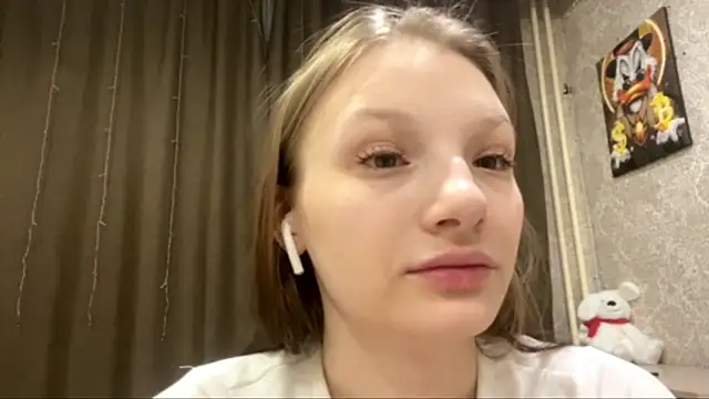 Cleonoth2o online show from March 24, 2026, 7:30 pm