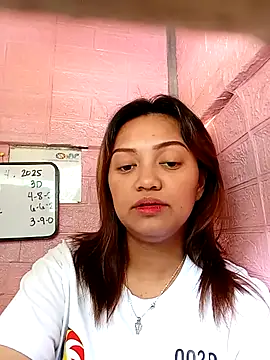 ilovepreggy online show from December 5, 2025, 1:58 am