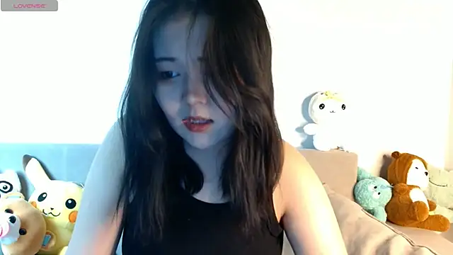 minji snow online show from March 27, 2026, 1:00 pm