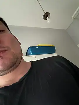 Snapshot of CharlyAlfa22 chatting on March 28, 2026, 4:17 pm CharlyAlfa22 online show from March 28, 2026, 4:17 pm