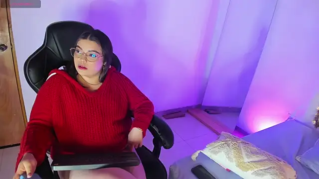 Snapshot of AngelMoonEyes chatting on December 5, 2025, 3:59 am AngelMoonEyes online show from December 5, 2025, 3:59 am