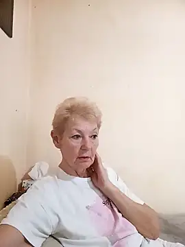 Calypso-Loove online show from May 18, 2026, 1:39 pm