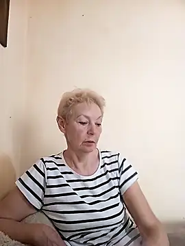 Calypso-Loove online show from May 25, 2026, 3:29 pm