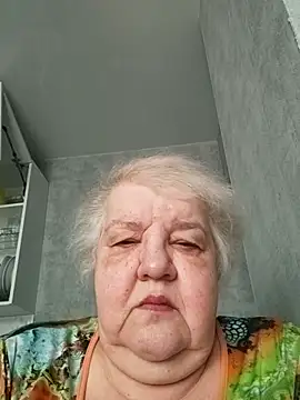 HapinessLovee online show from February 27, 2026, 9:09 am