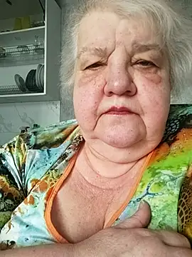 HapinessLovee online show from March 9, 2026, 9:02 am