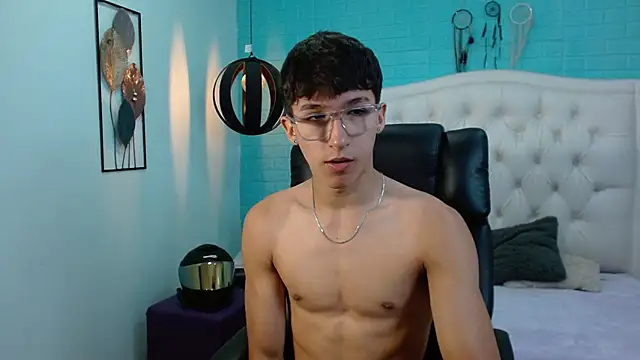 jeremy job online show from April 6, 2026, 12:28 pm