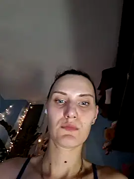 Er yes ass online show from December 14, 2025, 7:29 pm