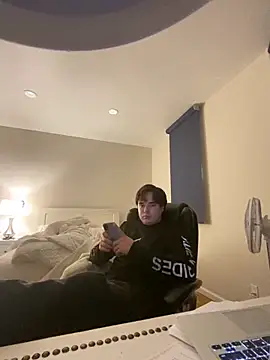 phantom898983 online show from December 21, 2025, 6:31 am