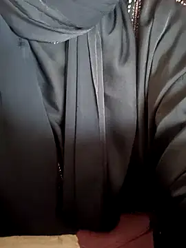 Hot Disha x online show from December 5, 2025, 8:45 am