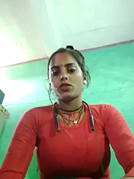 Snapshot of kami_sexe chatting on December 23, 2025, 10:24 am kami sexe online show from December 23, 2025, 10:24 am