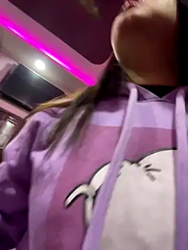 Kajal collage girll online show from December 5, 2025, 7:06 am