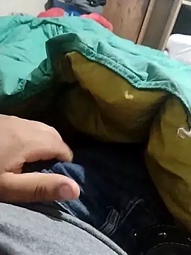 Snapshot of c0ito chatting on December 5, 2025, 6:33 am c0ito online show from December 5, 2025, 6:33 am