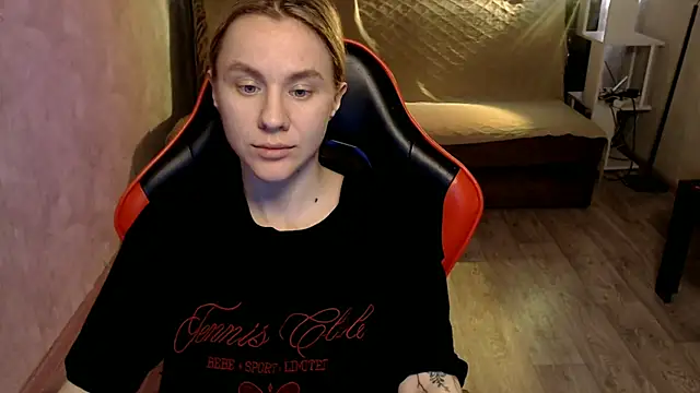 MiaBun1 online show from April 4, 2026, 2:25 pm