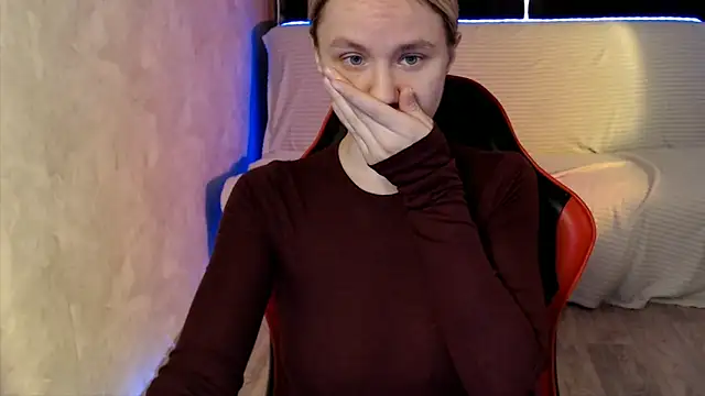 MiaBun1 online show from April 16, 2026, 2:45 am