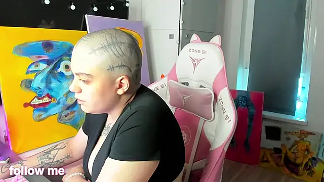 enigmastella online show from January 6, 2026, 11:03 am