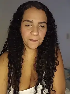hot bruntte online show from July 21, 2026, 4:26 am