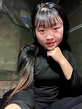 Snapshot of hinata-xx chatting on January 12, 2026, 8:08 am hinata-xx online show from January 12, 2026, 8:08 am