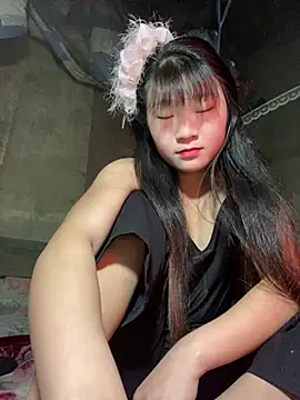 Snapshot of hinata-xx chatting on January 15, 2026, 4:50 am hinata-xx online show from January 15, 2026, 4:50 am