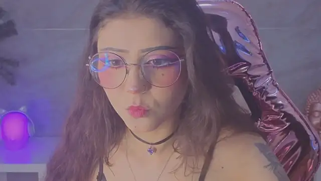 miss devil s online show from May 16, 2026, 3:03 am