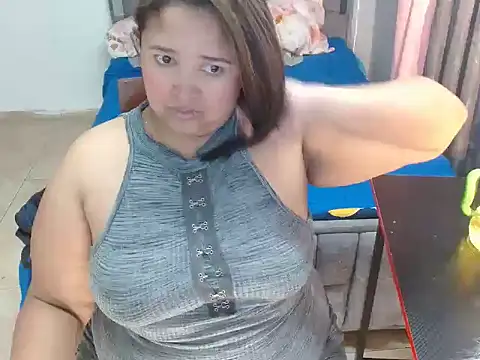 bustyy juicy online show from January 10, 2026, 2:19 pm