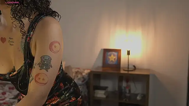 Snapshot of Estefania_Velez chatting on February 3, 2026, 4:01 pm Estefania Velez online show from February 3, 2026, 4:01 pm