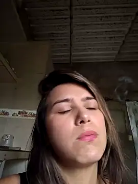 Charlott smi online show from February 6, 2026, 5:05 pm