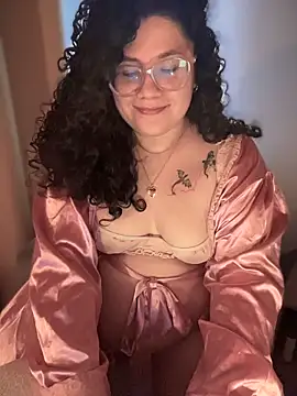 VanesssaMilf  online show from December 18, 2025, 9:10 pm