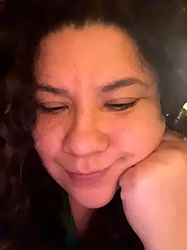 Snapshot of VanesssaMilf_ chatting on February 23, 2026, 4:43 am VanesssaMilf online show from February 23, 2026, 4:43 am