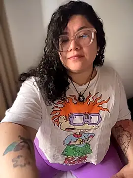 VanesssaMilf  online show from March 20, 2026, 12:43 pm