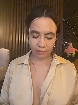 Snapshot of ValentinaEliot chatting on February 3, 2026, 2:53 am ValentinaEliot online show from February 3, 2026, 2:53 am