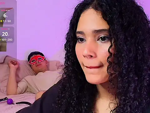 Snapshot of Thetoxicouple chatting on December 20, 2025, 11:34 pm Thetoxicouple online show from December 20, 2025, 11:34 pm