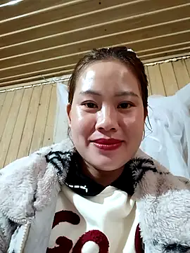 Snapshot of mayni012314 chatting on December 14, 2025, 6:41 am mayni012314 online show from December 14, 2025, 6:41 am