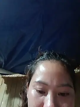 mayni012314 online show from May 15, 2026, 6:37 pm