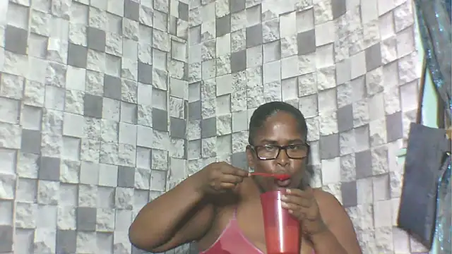 Exotic indian95 online show from April 14, 2026, 6:03 pm