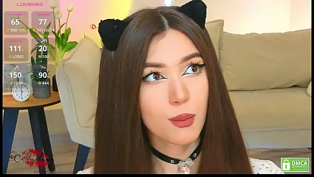 oliviaah  online show from April 7, 2026, 3:23 pm