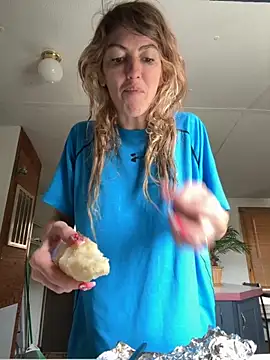 CelestialRuby online show from October 6, 2025, 3:42 pm