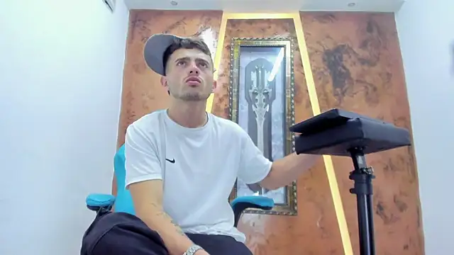 Snapshot of Jhostonex chatting on February 7, 2026, 3:10 am Jhostonex online show from February 7, 2026, 3:10 am