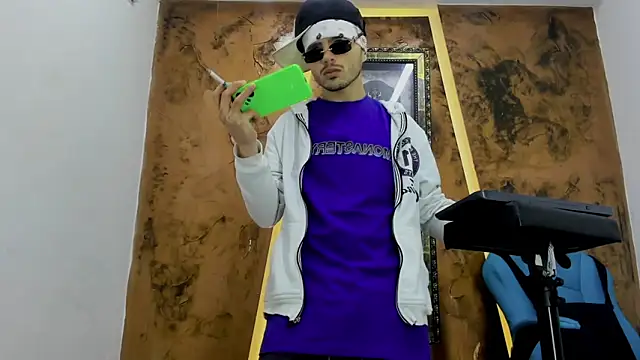 Snapshot of Jhostonex chatting on February 24, 2026, 3:26 am Jhostonex online show from February 24, 2026, 3:26 am