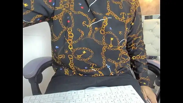 De lirio online show from December 19, 2025, 12:56 pm