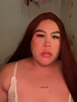 Mia Carters online show from December 15, 2025, 10:14 pm